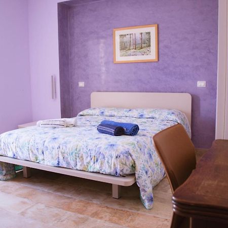 Casa Azzurra Ostuni Bed & Breakfast Bagian luar foto