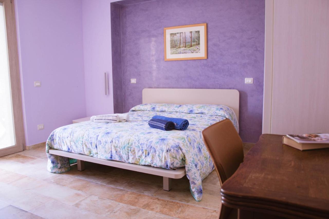 Casa Azzurra Ostuni Bed & Breakfast Bagian luar foto